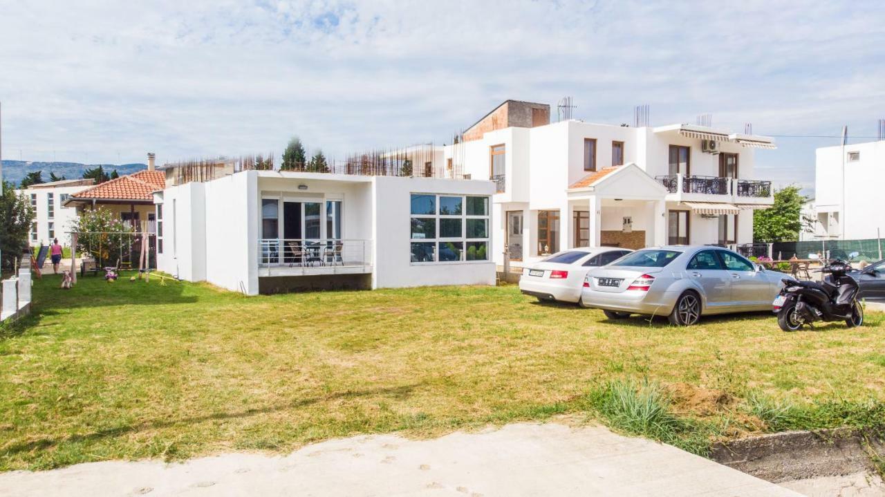 S Apartments Ulcinj Zewnętrze zdjęcie